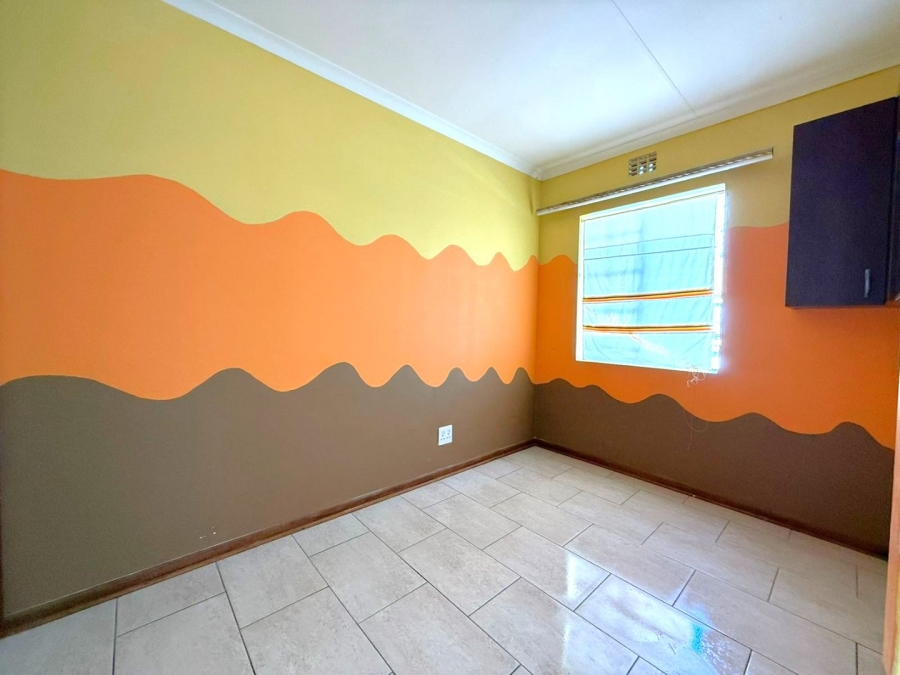 2 Bedroom Property for Sale in Hillside Free State